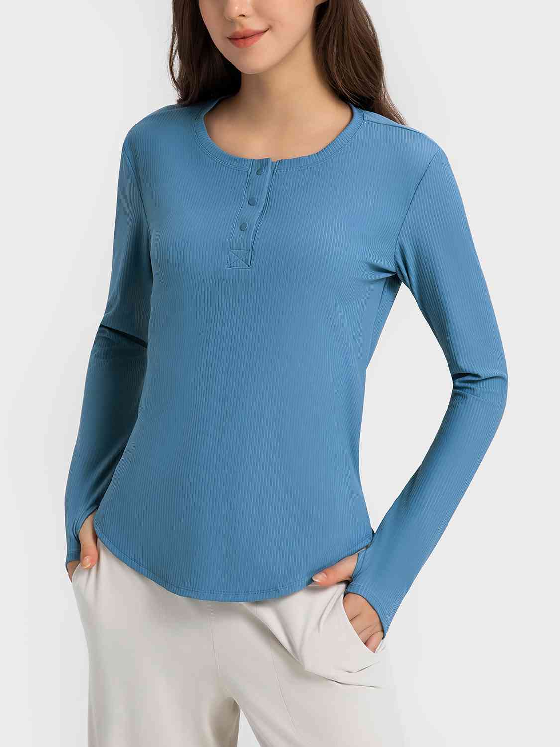 Round Neck Long Sleeve Sport Top